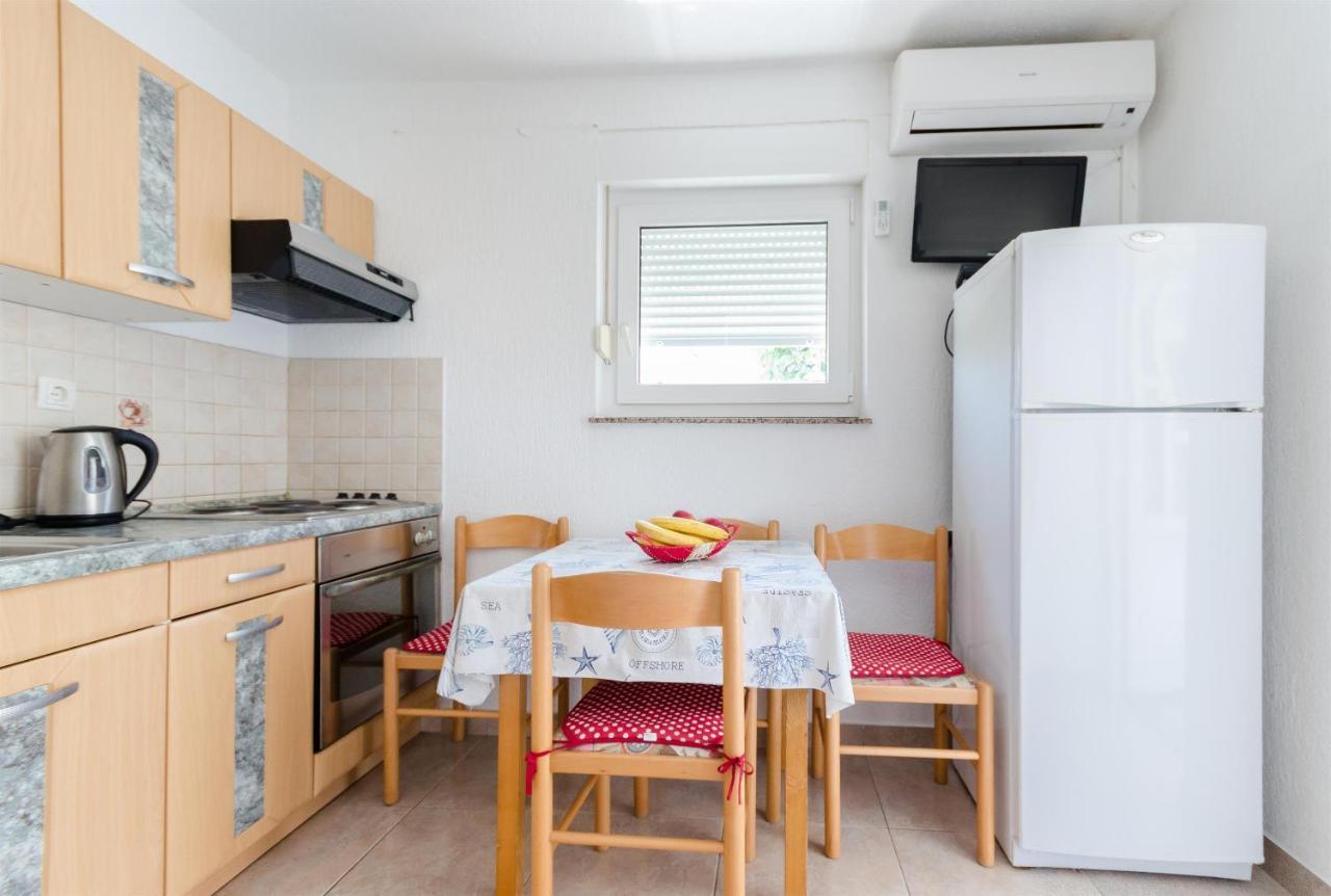 Apartments Ester Lopar Zewnętrze zdjęcie